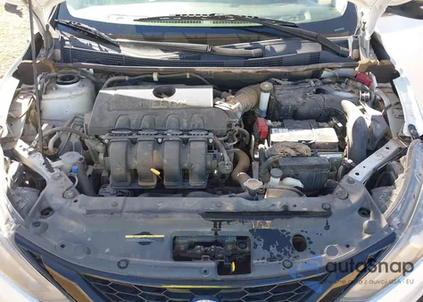 2018 Nissan Sentra Sr z USA, uszkodzony, nr VIN 3N1AB7AP2JY262275